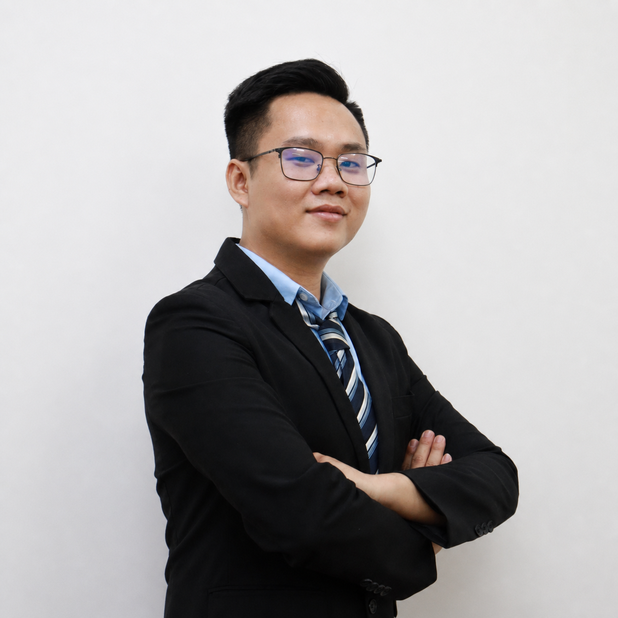 Ảnh của TS. Lê Duy Tân